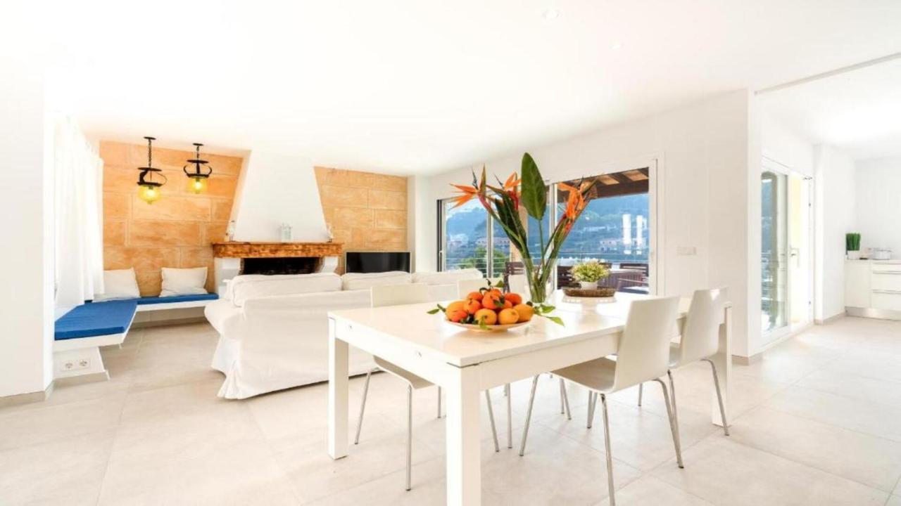 Apartamento Guillem Cala de Sant Vicenc Exterior foto